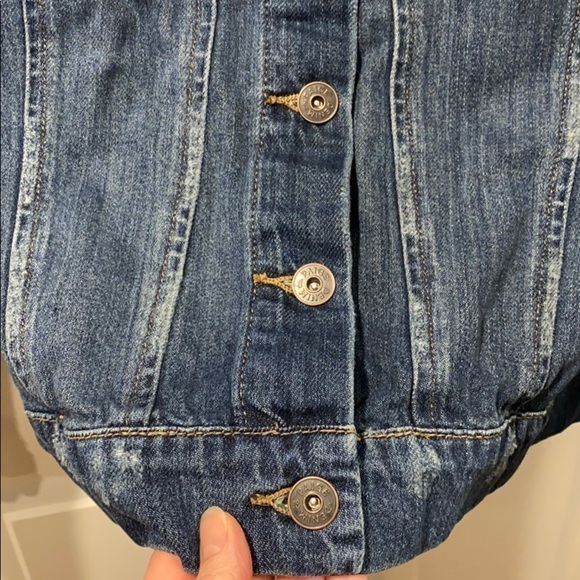 Paige Distressed Classic Jean Jacket EUC - Picture 10 of 15